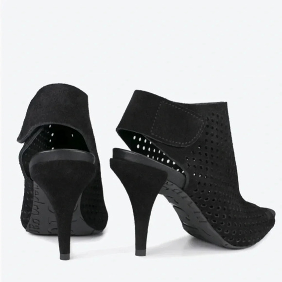 Pedro Garcia Yinon 'Perfed' Low Rider Bootie Heel Black Size 9 - Picture 2 of 10